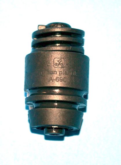 AYHAN PLASTIK A6901 — KAPUT LASTIGI VIDALI 5.KAPI (FIAT DOBLO 10-)