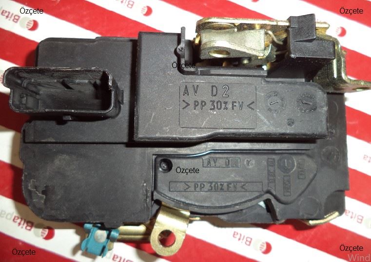 BİTAPART BPE301002 — ON KAPI KILIDI MANUEL SAG PARTNER M49 (ORJINAL)