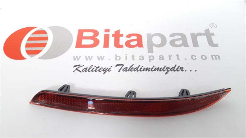 BİTAPART BVO309044 — ARKA TAMPON REFLEKTÖRÜ SOL PASSAT CC 13-16