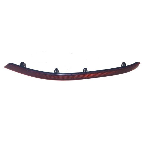 BİTAPART BVO309074 — ARKA TAMPON REFLEKTOR SAĞ ORJİNAL PASSAT 08-