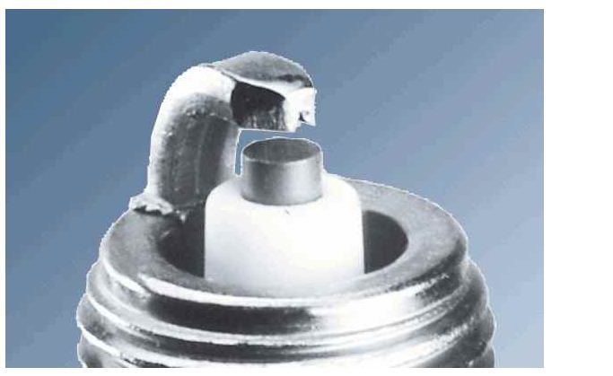 BOSCH 0242235663 — BUJİ SUPER PLUS WR 7DC+ 0.8 MM FIAT UNO 60, 70IE; HYUNDAI ELANTRA 1.6I 16V 90-95;SONATA 2.0 16V 98- LADA
