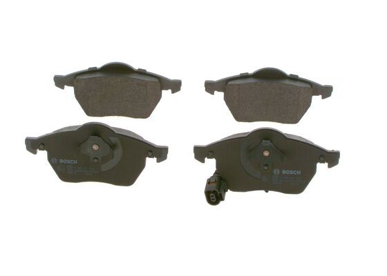 BOSCH 0986494018 — ÖN BALATA GOLF IV 97 >-BORA-AUDI A3 1.8 T 01-03 -TT 1.8 00 > LEON 99-06 TOLEDO 99-06 OCTAVIA
