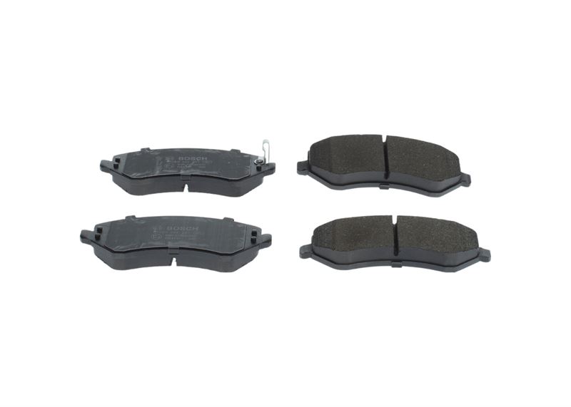 BOSCH 0986494357 — ÖN BALATA CHRYSLER VOYAGER III 2.4 02-08 2.5 CRDI 3.3 15 JANT İÇİN JEEP CHEROKEE 01-08 DODGE CARAVAN 2.4