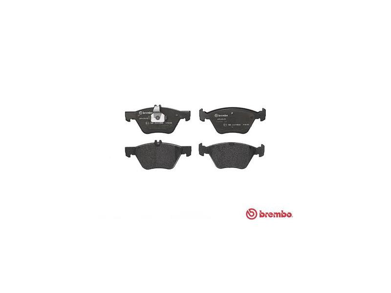 BREMBO P50026 — FREN BALATASI ÖN MERCEDES W210 W211 S211 C208 A208