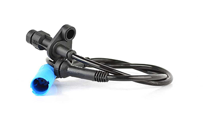 BSG 15840007 — ABS SENSÖRÜ ÖN E39 00-03