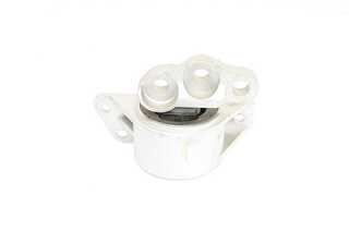 BSG 25700027 — MOTOR TAKOZU SAĞ G.PUNTO 1,3 MJET 05-
