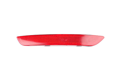 BSG 30806014 — ARKA TAMPON REFLEKTORU SAG MONDEO IV 07-
