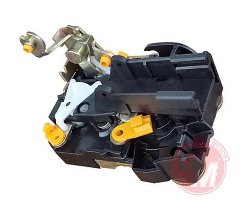 GUA 41863 — KAPI KILIDI ON SAG MOTOR TAKILAN (MOTORSUZ) RENAULT R19 MEGANE