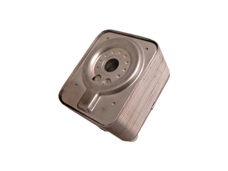 MAHLE CLC162000S — YAĞ SOĞUTUCU (VW CADDY 09-11 GOLF 06-14 PASSAT 09-11 POLO 05-10 AUDI A3 04-13 A4 08-16)
