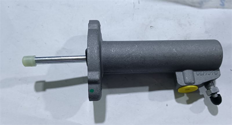 MGA 52869 — DEBRIYAJ ALT MERKEZ (VW CADDY 96-03 GOLF 90-98 PASSAT 88-97 POLO CLS 97-00 TRANSPORTER 91-04)