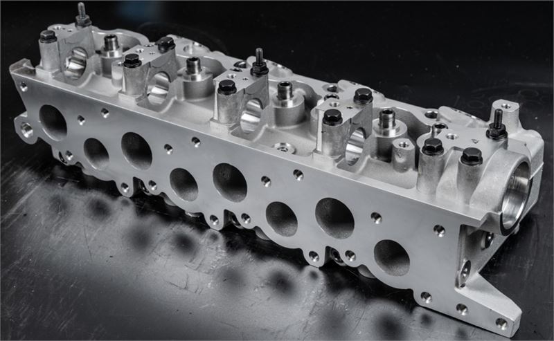 MGA 60210 — SİLİNDİR KAPAĞI HYUNDAI H100 94-96 E.M. / KMY 94-96 / KMY 01-04 TURBOLU / MITSUBISHI L300 87-96 E.M. /L200 87-96