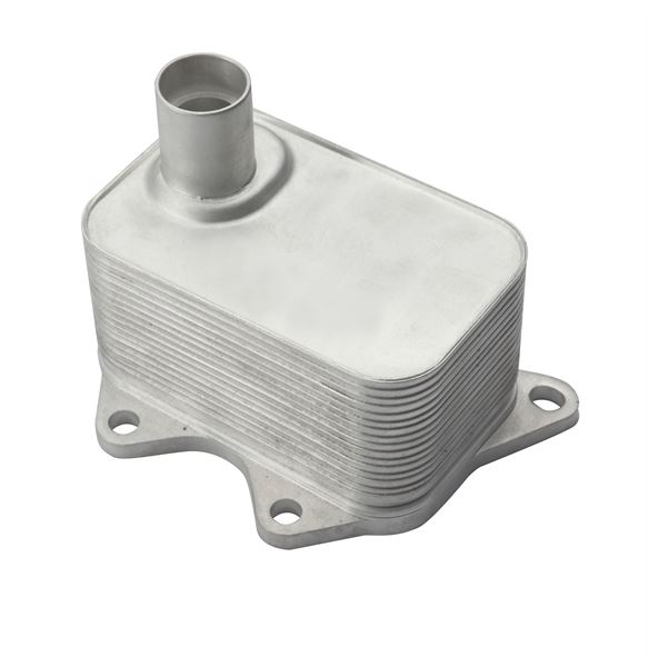 MGA 63167 — YAĞ SOĞUTUCU (VW GOLF 07-14 PASSAT 09-15 AUDI A3 08-13 A4-08-16) BZB-CDNC-CCZB