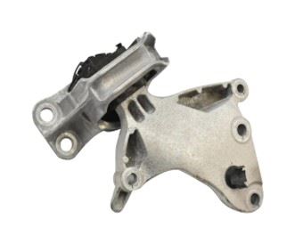 MGA 957216 — MOTOR TAKOZU DACIA DUSTER 1.3TCE 150