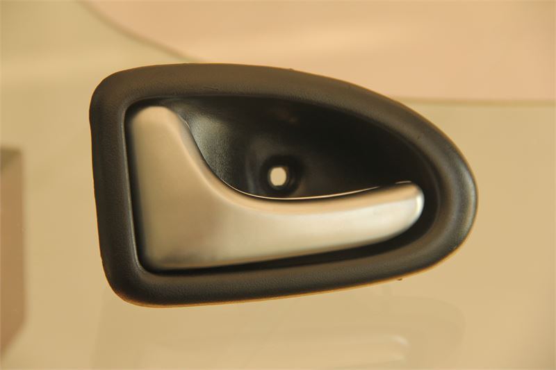MITA 03415211 — CLİO KAPI İÇ AÇMA KOLU SOL KROM 2009 MOD.