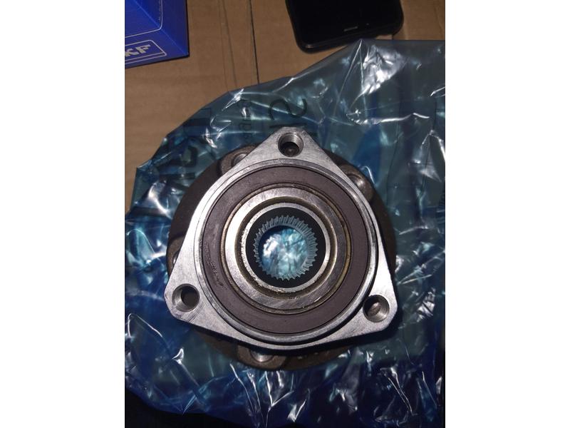 SKF VKBC20200 — ÖN TEKER PORYASI CADDY III-GOLF V-VI-PLUS-TOURAN II 27.5x136.4x84 5Dve3D AktifSensör BAR0329DVK